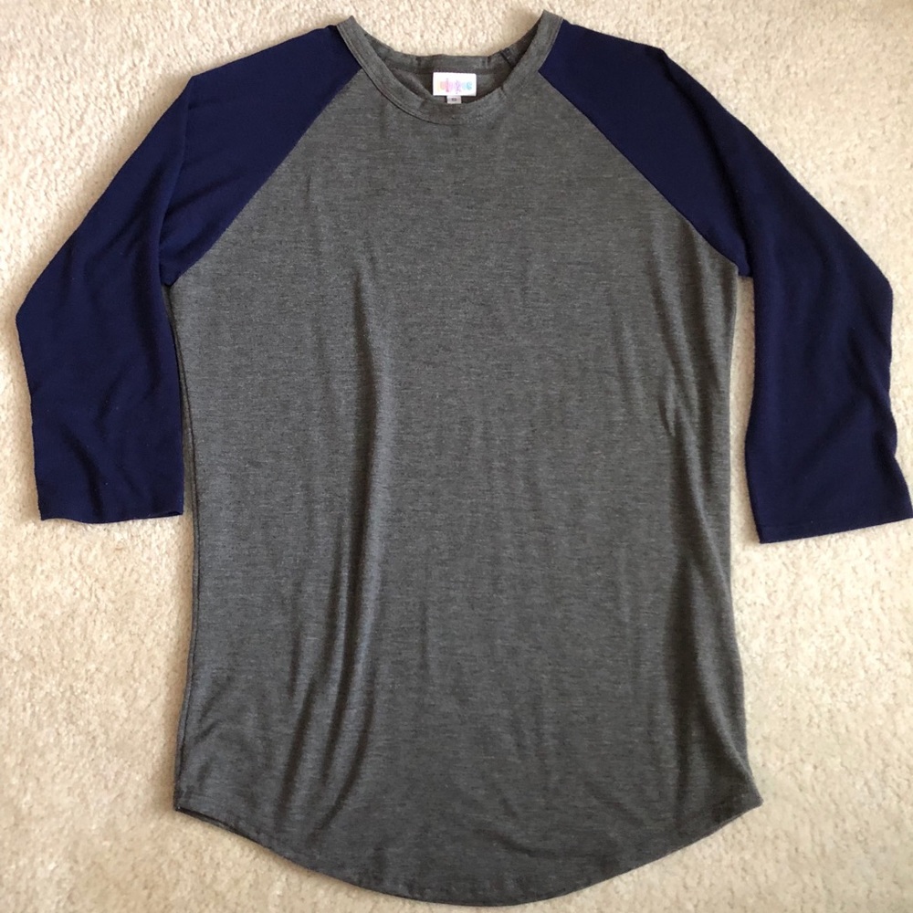 Lularoe 3/4 length T-shirt.